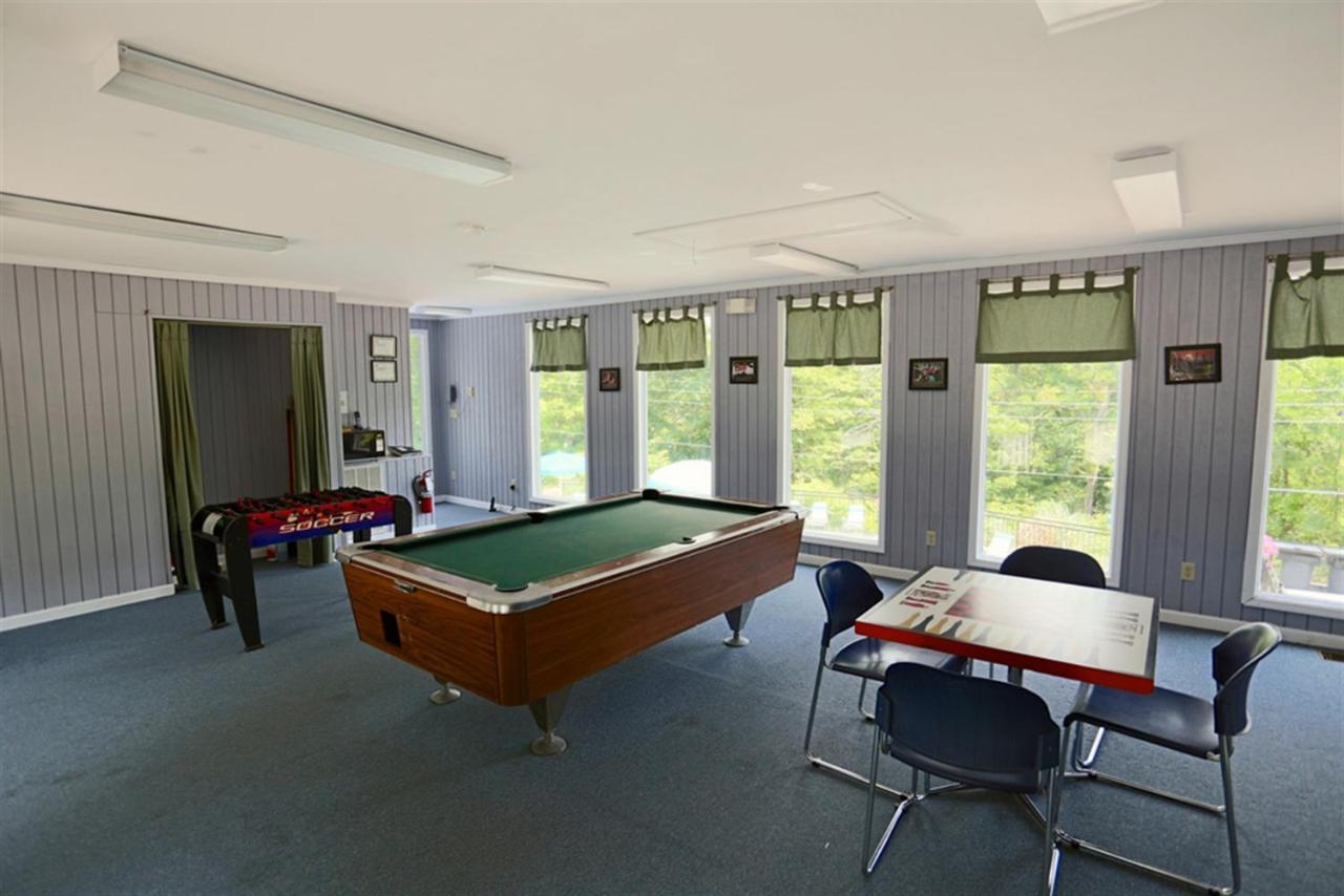 Mountain Springs Chalet แกตลิงเบิร์ก ภายนอก รูปภาพ